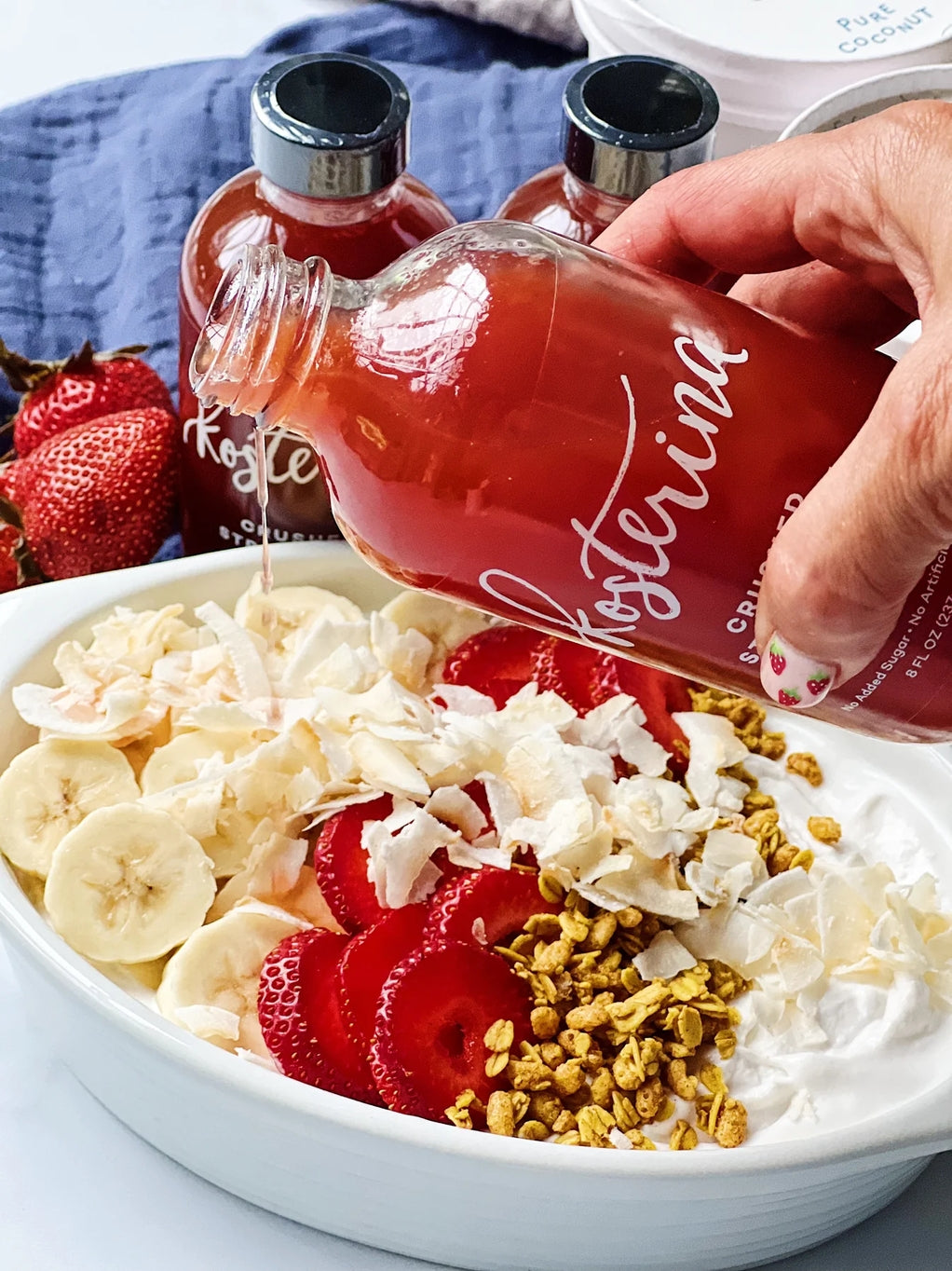 Kosterina Crushed Strawberry Vinegar – 8 oz